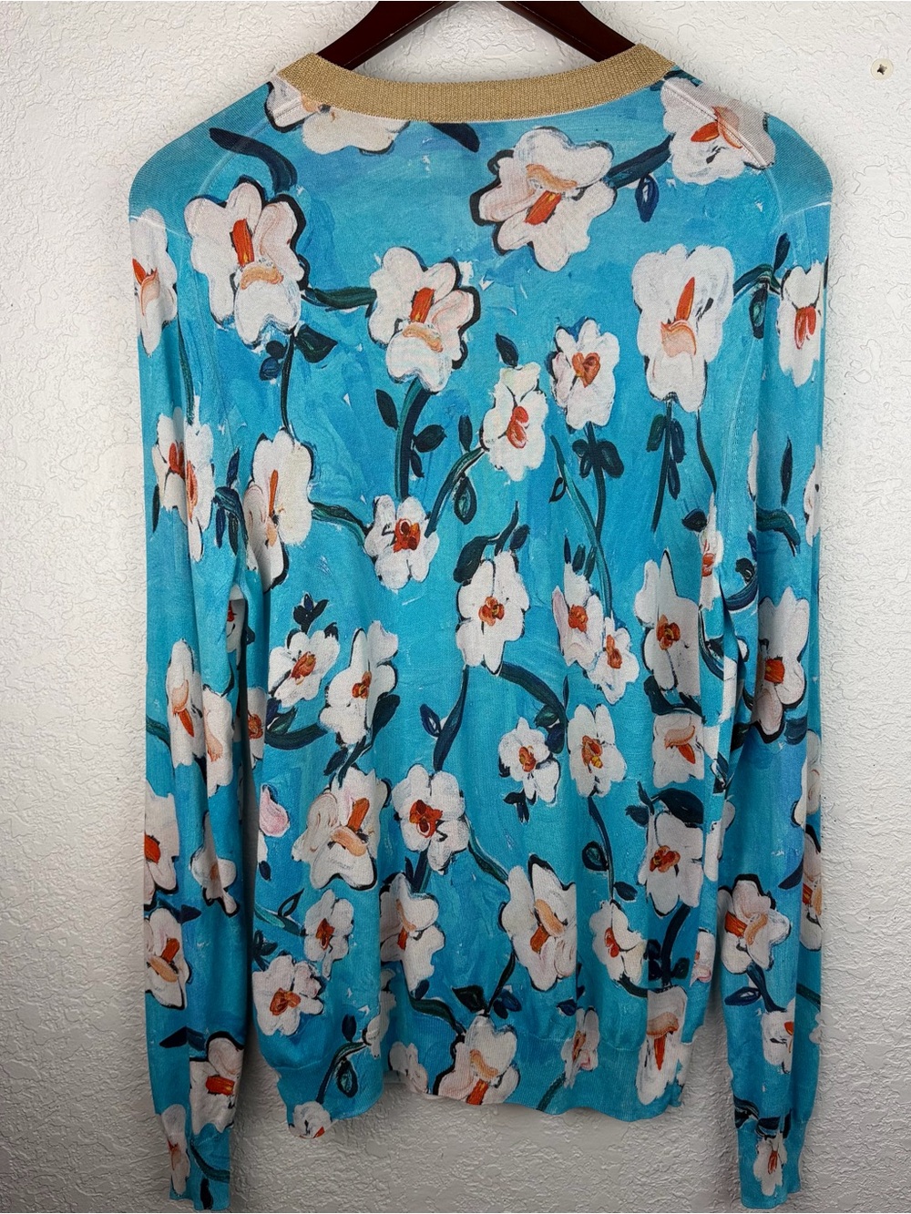 Escada | Blue White Floral Gold Button Lightweight Cardigan Sweater - Picture 5 of 10